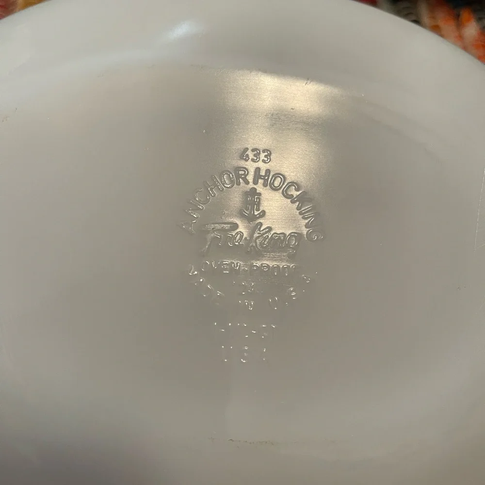 Vintage Fire King Blue Corn Flower 1.5qt Casserole Dish